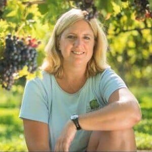 jennie schmidt headshot 2