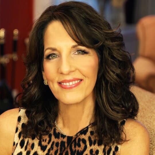 btdheadshot-update-bonnie-taub-dix-copy