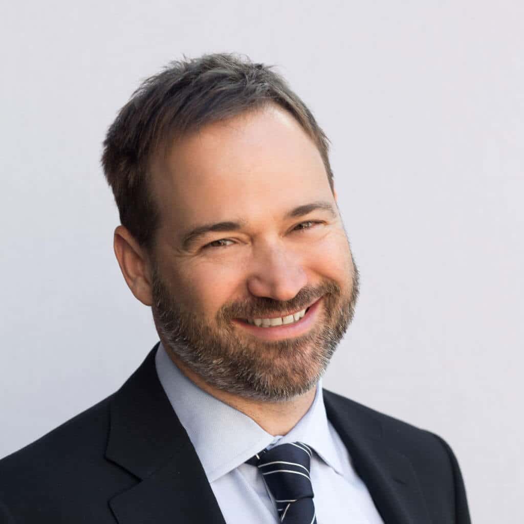 Dr. Jason Riis on Critical Thinking and Behavior Change, Sound Bites Podcast