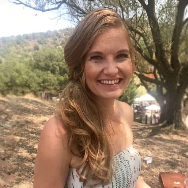 ELIEKE-KEARNS-headshot-Square