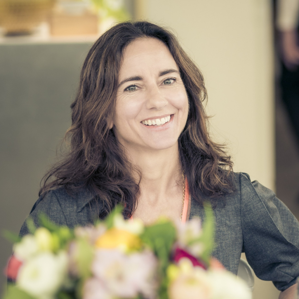 Jennifer-Tujague-Headshot